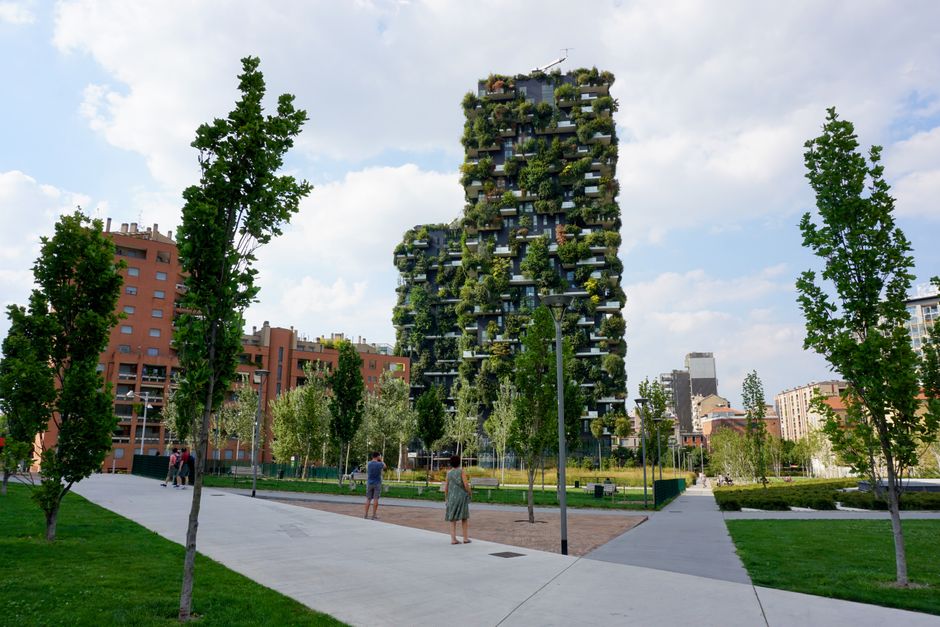 A striking view of Milan's Bosco Verticale with lush greenery in urban architecture.